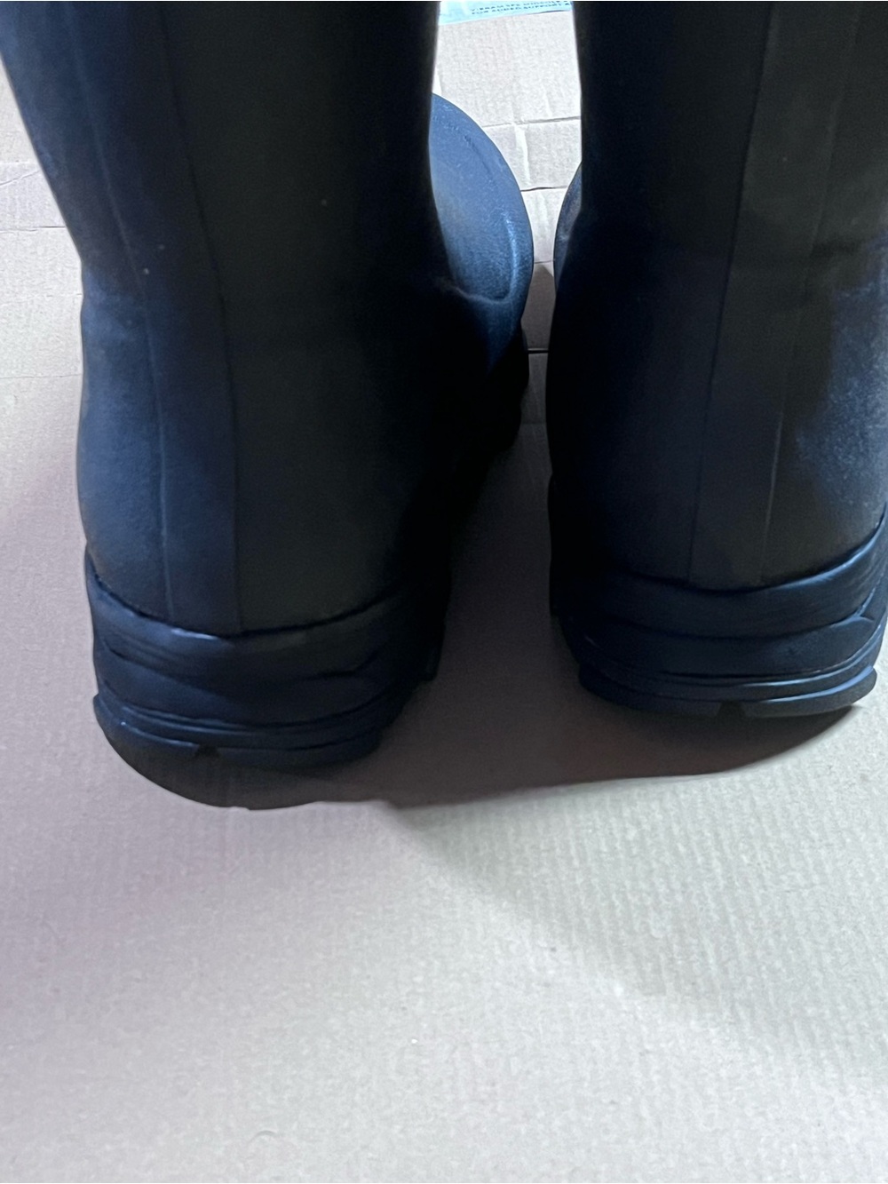 The Original Muck Arctic Ice Grip Vibram Men's Black Tall Waterproof Boots - Picture 4 of 10